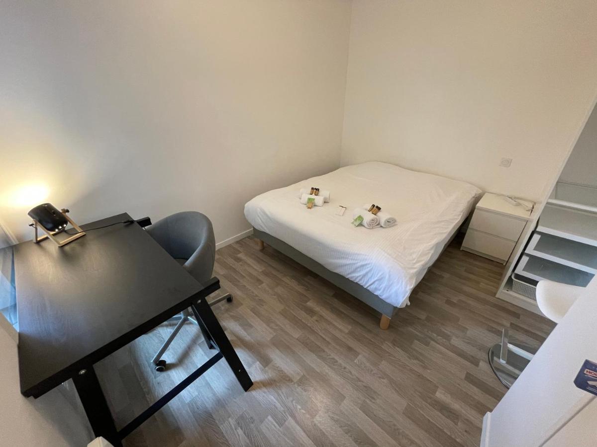 Gredi, Appt Avec Parking Et Terrasse A Caen Apartment Exterior foto