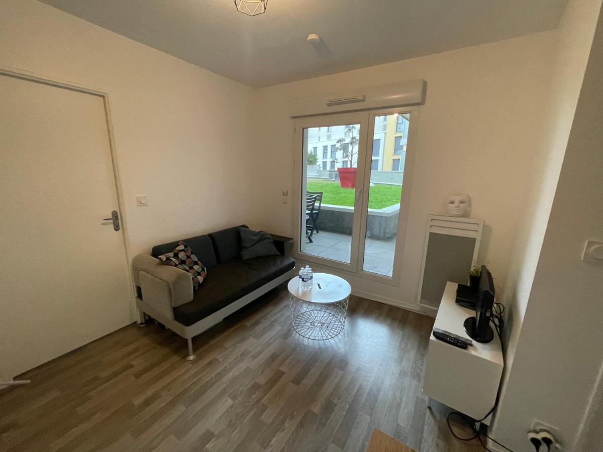 Gredi, Appt Avec Parking Et Terrasse A Caen Apartment Exterior foto